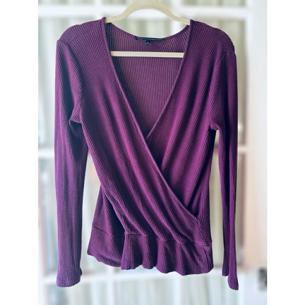 WHBM Women’s Small Modern Fit Purple Ribbed 3/4 Sleeved Faux Wrap V-Neck Blouse - Picture 5 of 8